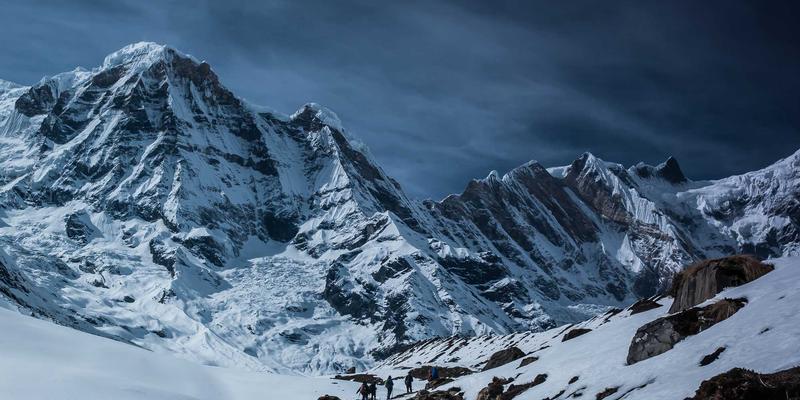 当代水墨画的创新实验：书法、书画与中国画的边界突破